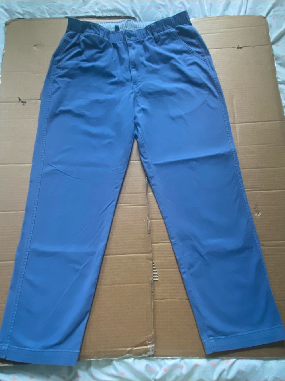 Levi's Men's Blue Elastic-Waist Chino Pants
